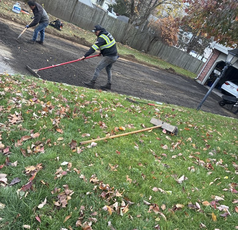 asphalt paving crew at work