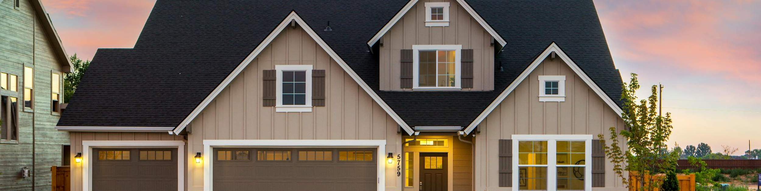 Suburban home with a freshly installed roof on the South Shore